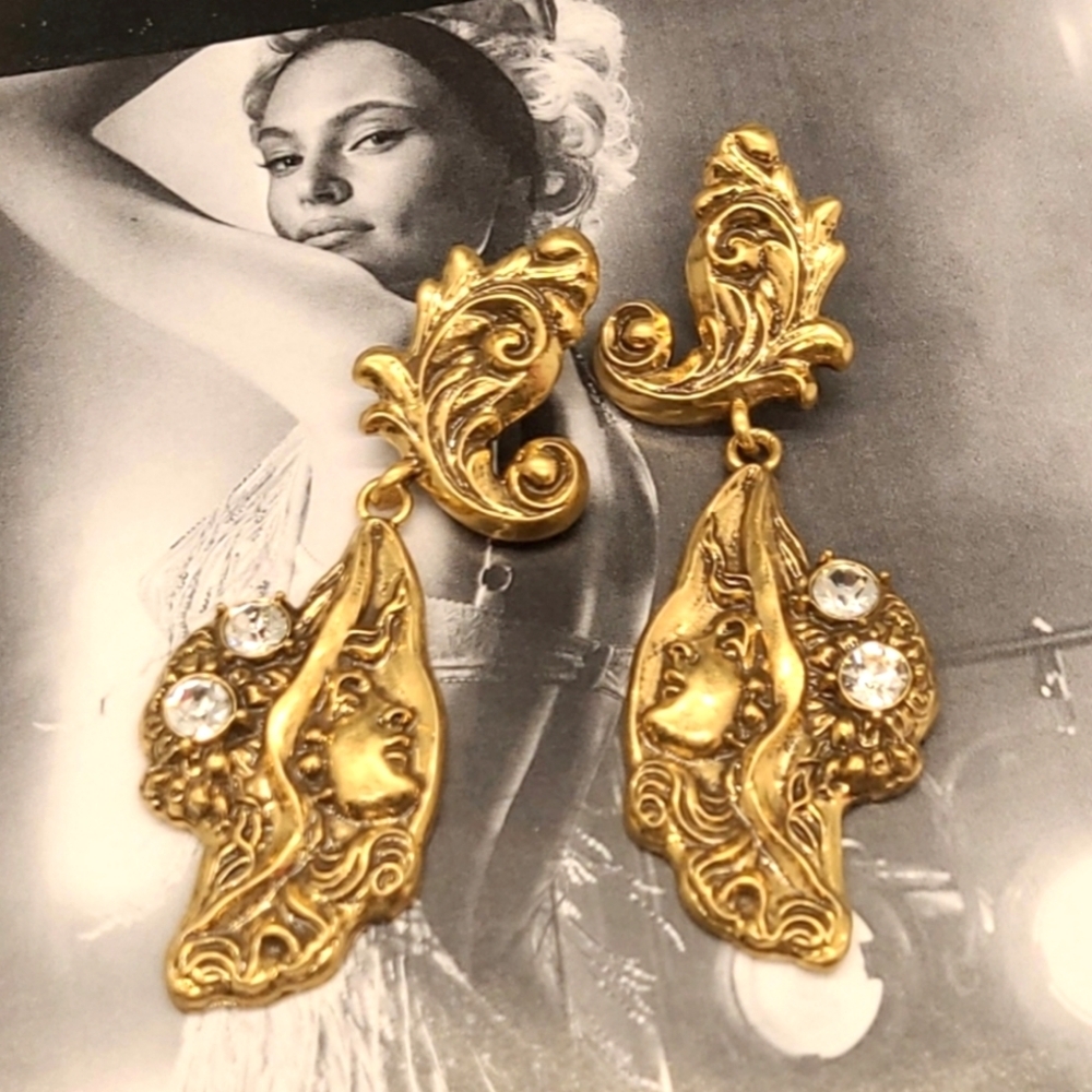 Vintage Estate Alluring Goddess Crystal Abstract Drop Earrings